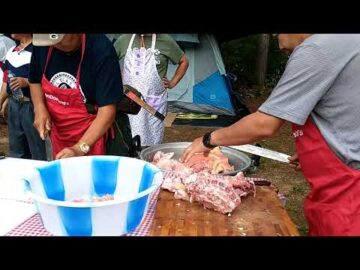 ua nqij npua noj rau camping Legacy Hmong Christian Alliance Church.