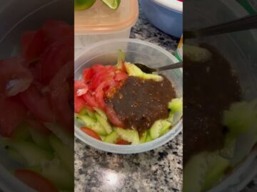 Cucumber papaya to go with my lunch #food #asmr #cooking #hmong #spicy